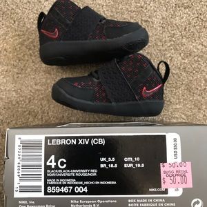 Infant Nike Lebron James XIV sneaker size 4c